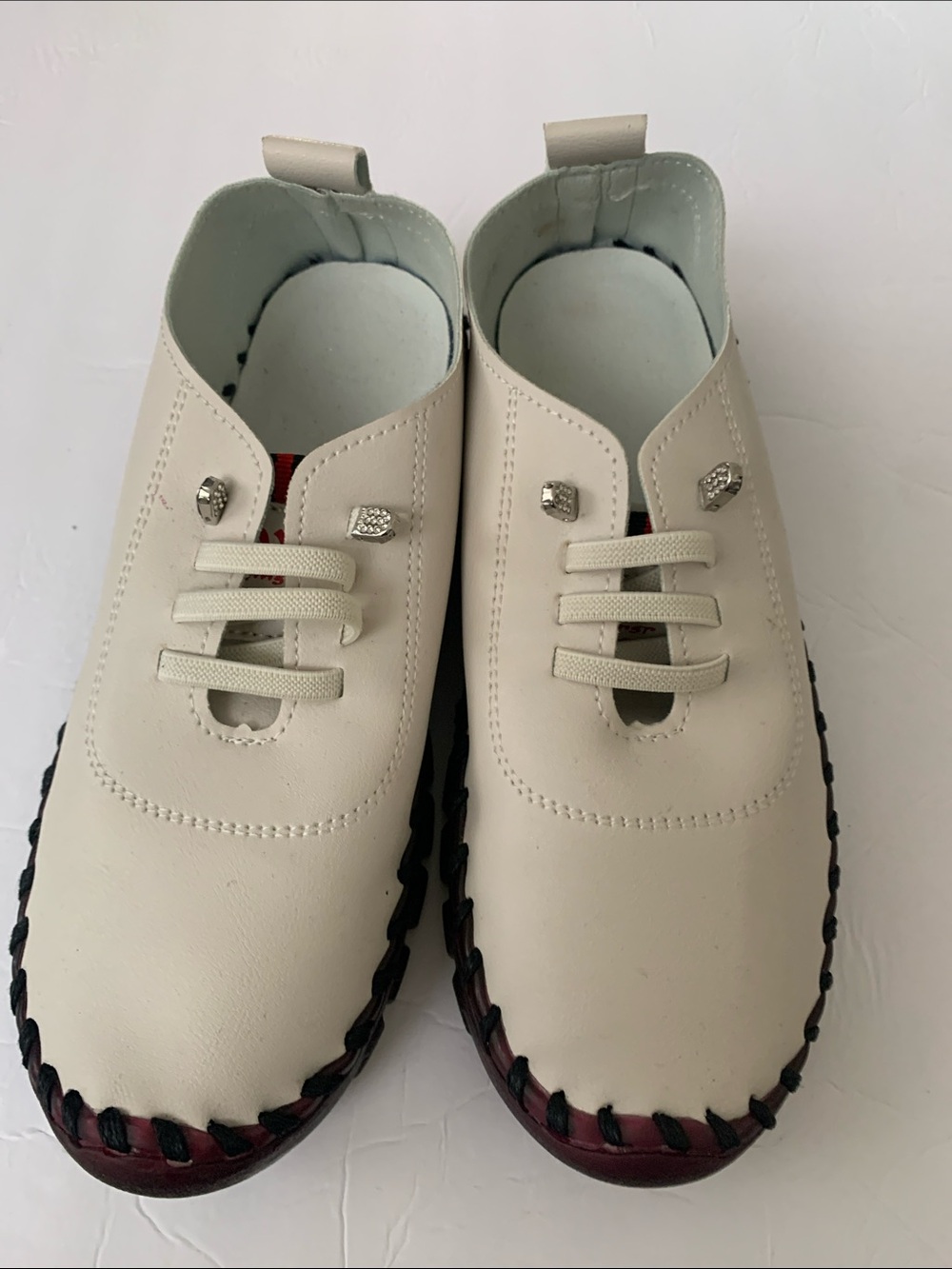 Cream Casual Lace-Style Slip-On Shoes